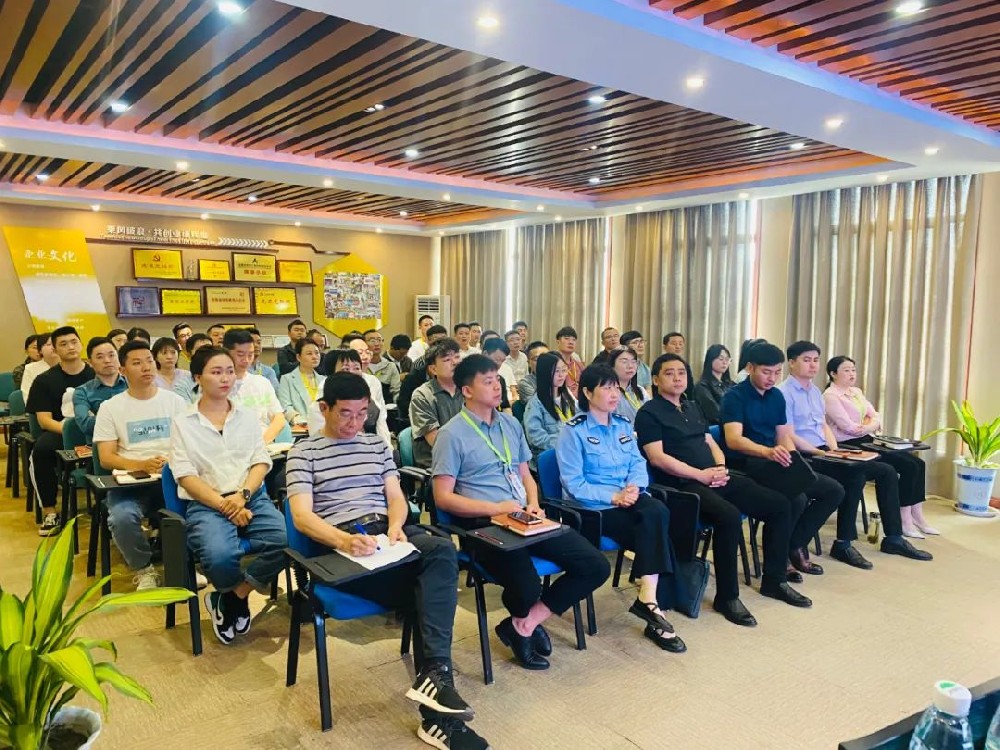 廉洁从业|对企业“蛀虫”零容忍——恒升党支部开展廉政警示教育主题党日活动